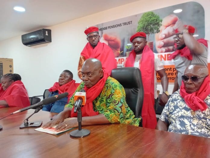 CLOGSAG-begins-nationwide-strike-696x522